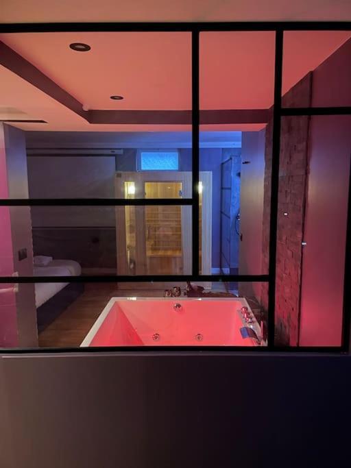 Bonnieres-sur-Seine Le Cocon Des Granges - Suite Sauna Jaccuzi Spa מראה חיצוני תמונה